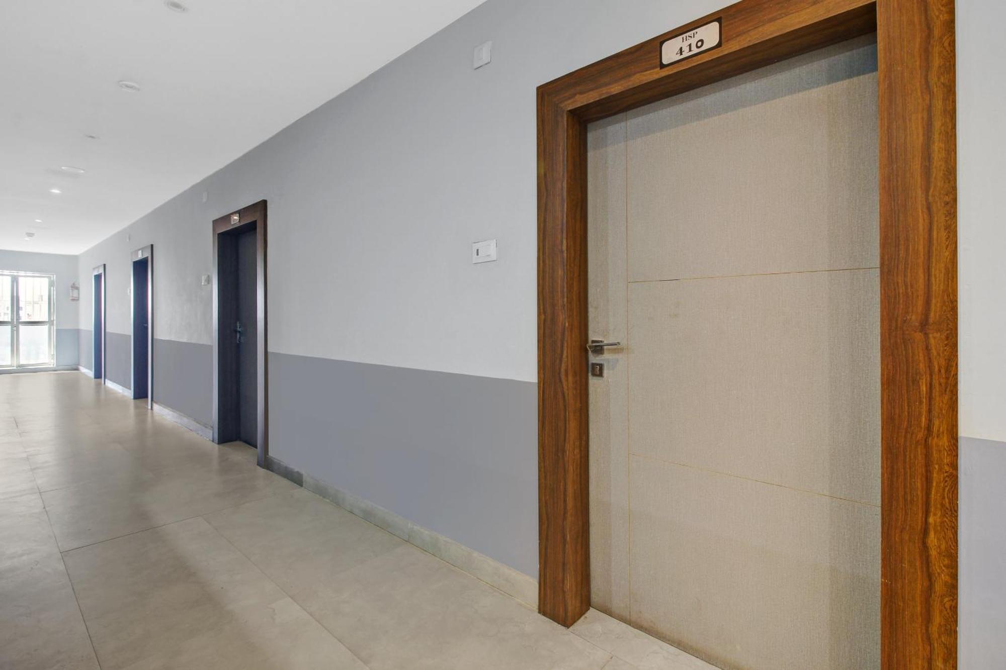 Collection O Hotel Swagath Pride Mancheral Экстерьер фото